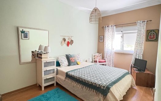 T3 + 2 Amadora